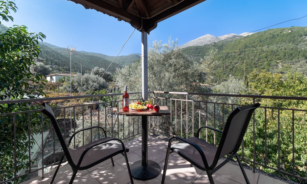 Krinos Mountain Garden | Lefkas