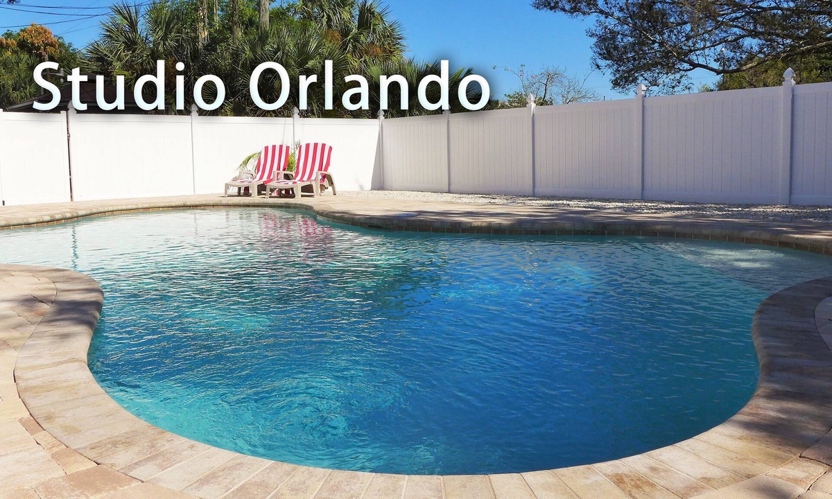 Spring Sun Accommodation At Prices | Altamont Manor