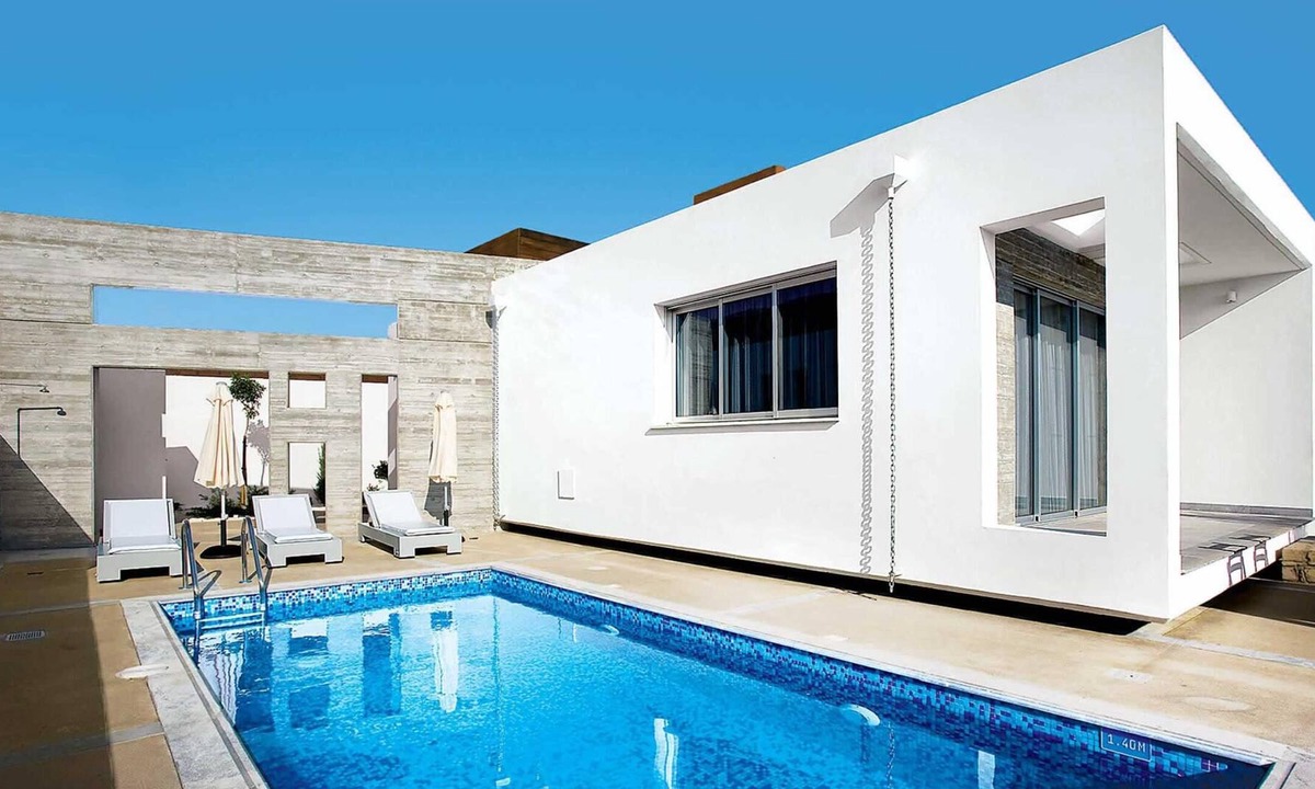 Cerulean | Paphos