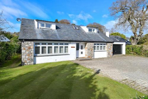 Sunnydale | Llanbedrog