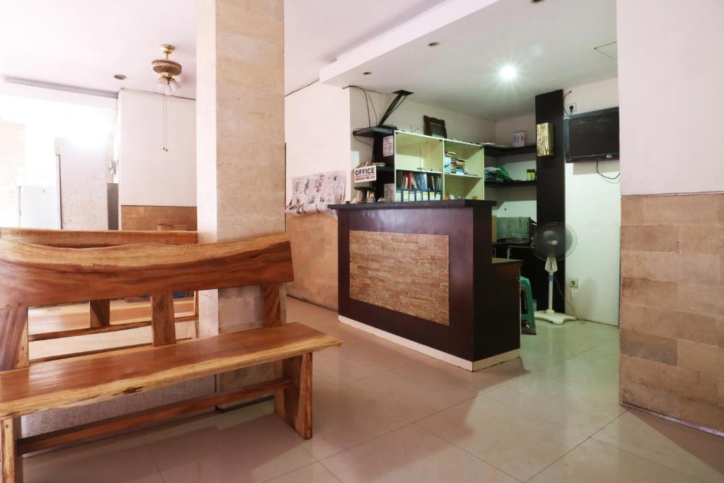 Oyo Taman Mekar Beach Inn | Downtown Kuta