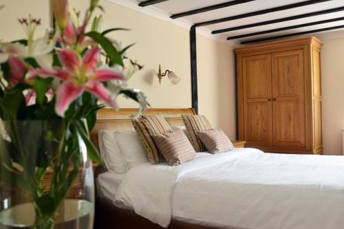 The Brickwall Hotel | Sedlescombe