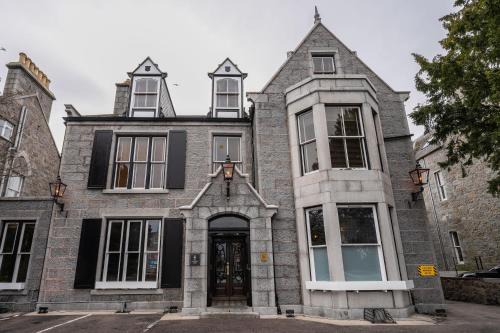 The Dutch Mill Hotel | Aberdeen West End