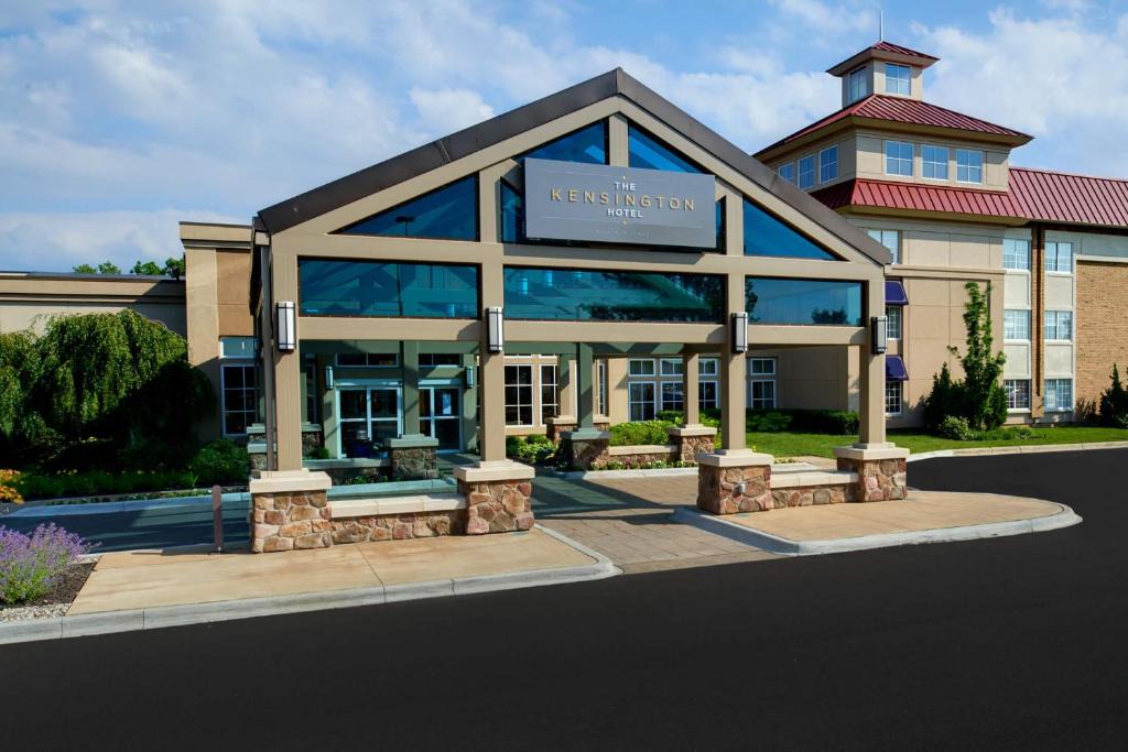 The Kensington Hotel | Bryant Pattengill West
