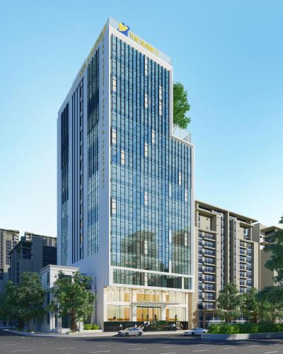 The Shine Hotel | Ngo Quyen