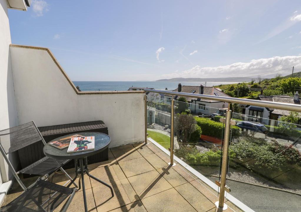 The Shuggies | Benllech