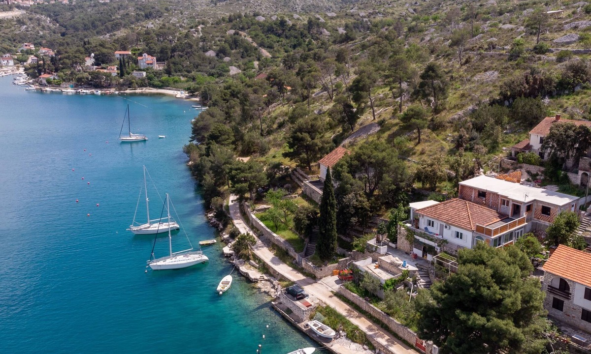 Beach Bobovišća Moru Brač | Bobovisca