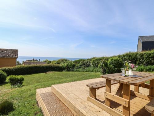 Tillicum | Charmouth