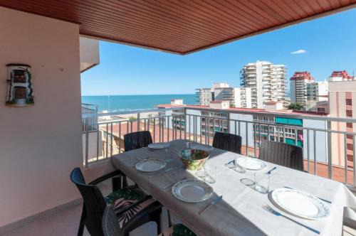 Torres Del Mar | Grau i Platja