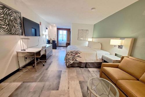 Ramada | Wayne