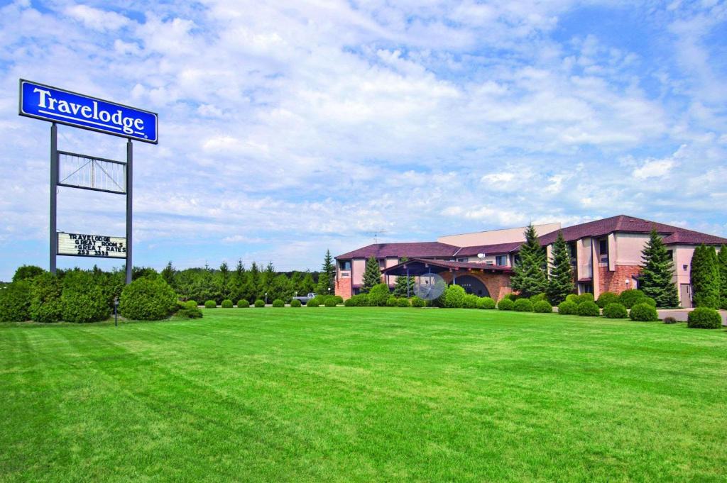 Travelodge | St. Cloud
