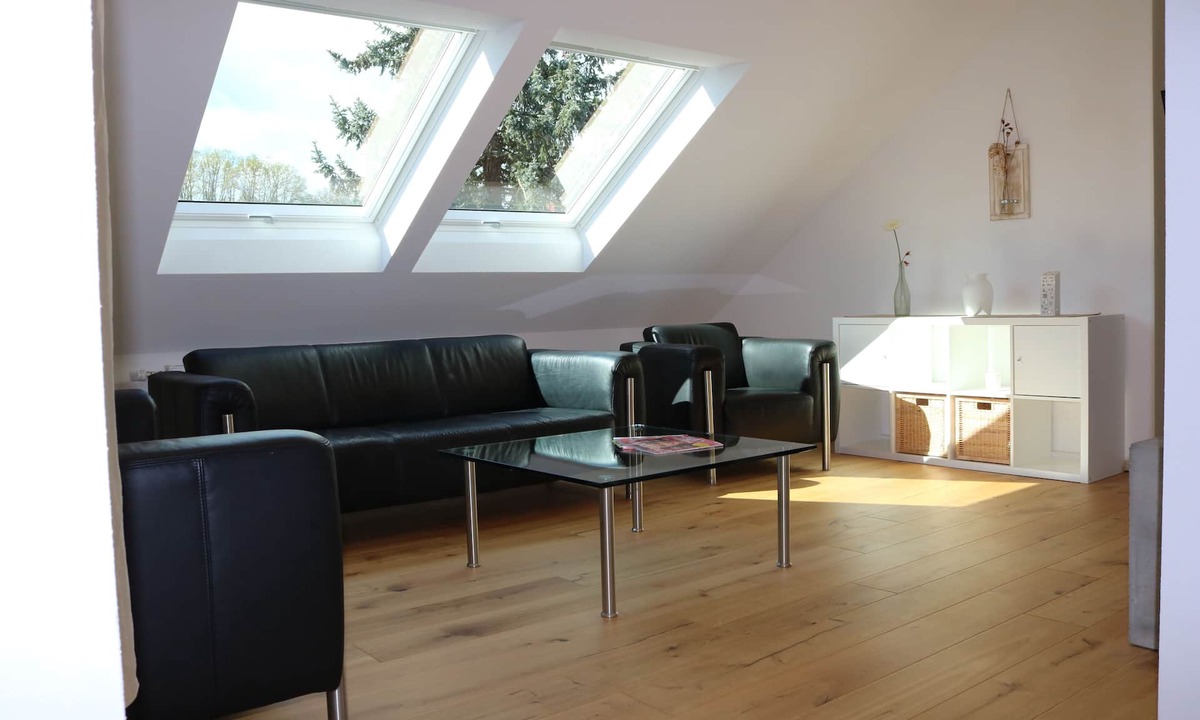 Tuniberglounge Sehr Moderne Und Helle | Waltershofen