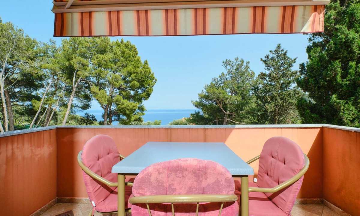 Terrace Ćunski Lošinj | Cunski