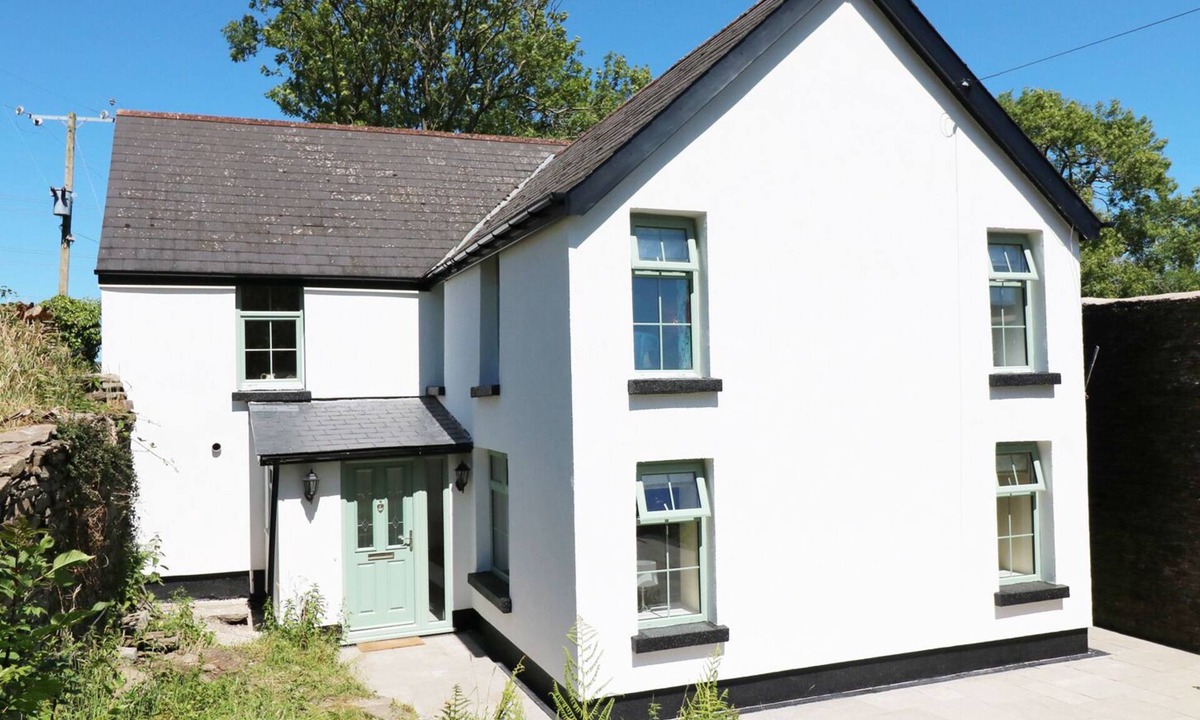 Ffarm At Gellilwch Pontypridd | Pontypridd
