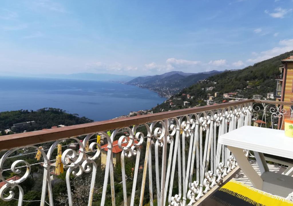 Un Balcone Tra Cielo E Mare | Ruta