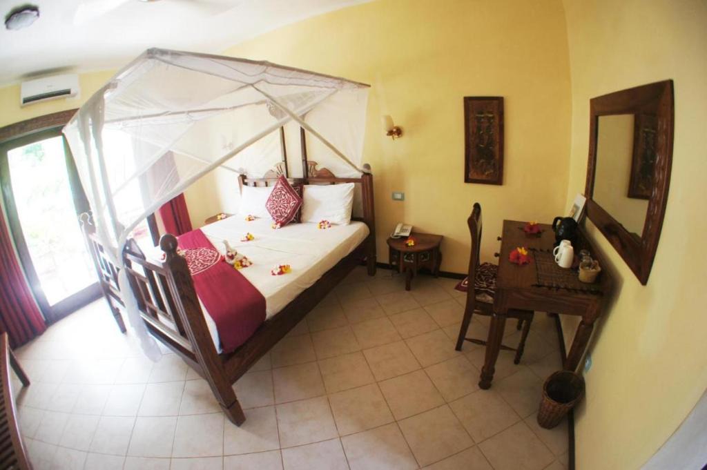 Uroa Bay Beach Resort | Uroa