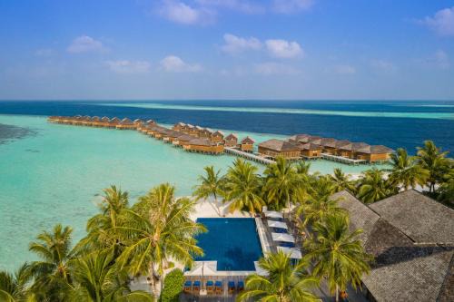 Vilamendhoo Island Resort | Vilamendhoo Island
