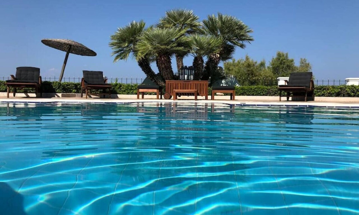 Villa Dolphin | Egira