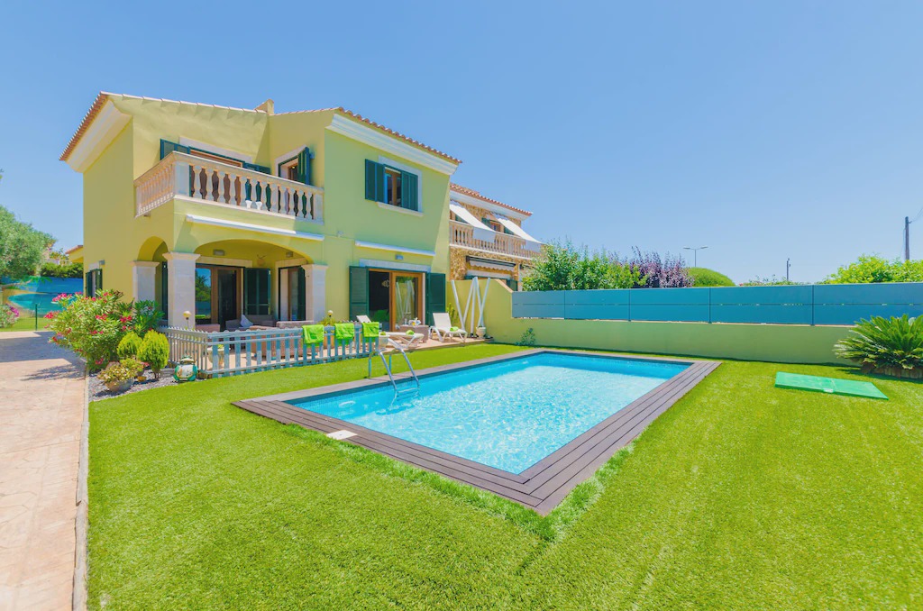Villa Las | Tolleric