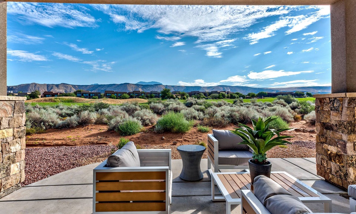 The Villa | St. George
