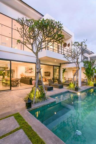 Villa Indulgence Finns Beach Club | Berawa