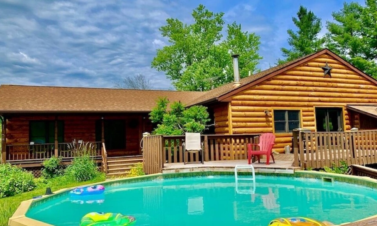 Village Creek Lodge | Lansing