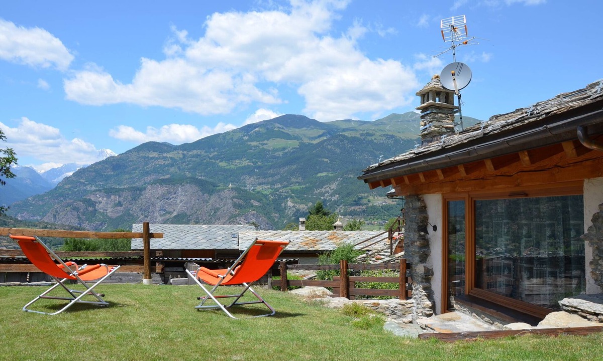 Holiday Garden | Villeneuve