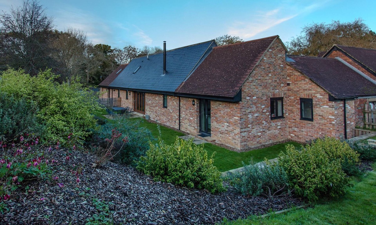 Accommodation Ryde | Wootton Bridge