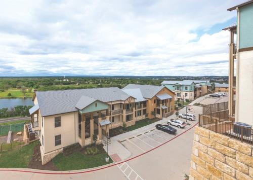 Falls Z Marble | Marble Falls