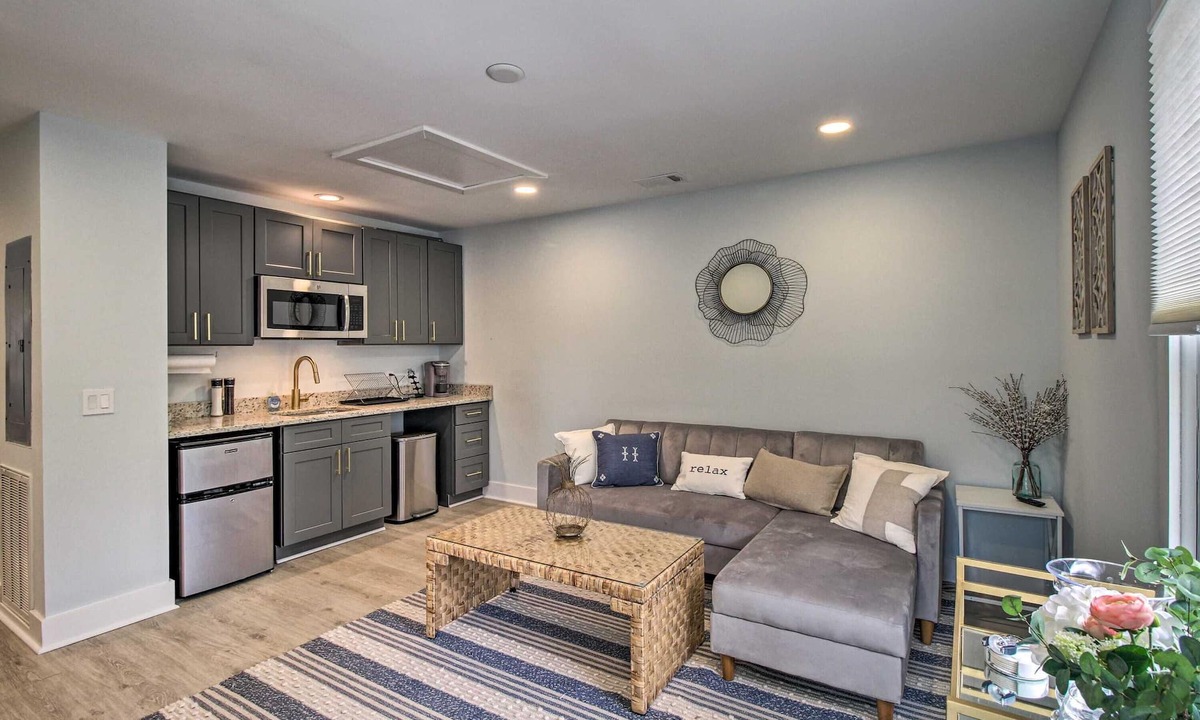 Renovated Downtown | The Point