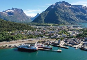 Åndalsnes Sentrum Apartment No1