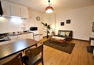 プラスライフ大浜 Room7