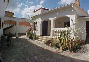 010 Segre casa con piscina y amarre