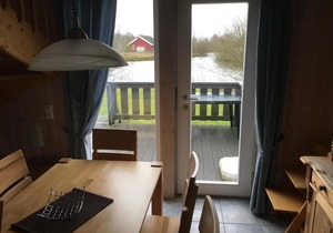 (06) Ferienhaus am See
