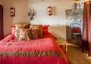 08) 1 Bedroom Condo - King - The Mountain Inn
