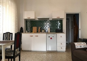 1.5 Room Studio in historic manor house with pool and garden