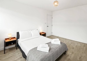 1 Bed Apt | Business|Uxbridge