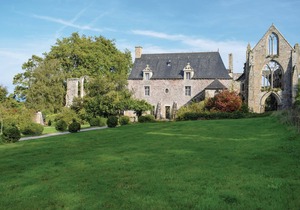 1 bedroom accommodation in Quemper Guézennec