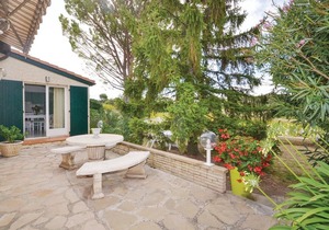 1 bedroom accommodation in Visan