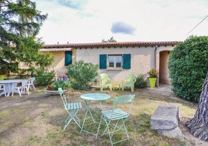1 bedroom accommodation in Visan