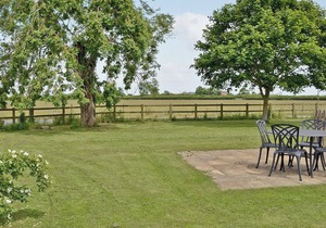 1 bedroom accommodation in Binknoll, near Royal Wootton Bassett