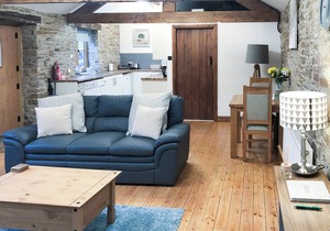1 bedroom accommodation in Cutthorpe, near Chesterfield