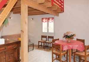 1 bedroom accommodation in Espenel