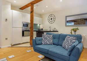 1 bedroom accommodation in Dartmouth