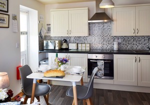 1 bedroom accommodation in North Sunderland, Seahouses
