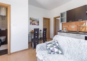 1 bedroom accommodation in Kringa