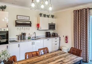 1 bedroom accommodation in Flaxton