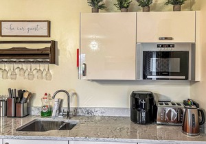 1 bedroom accommodation in Flaxton