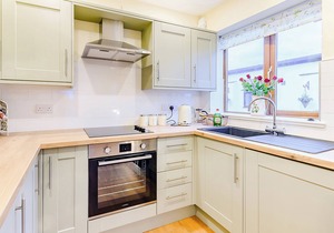 1 bedroom accommodation in Great Hatfield, near Hornsea