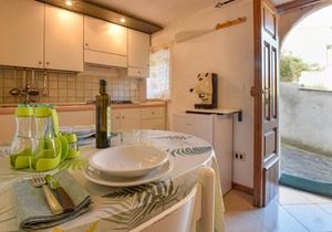 1 bedroom amazing apartment in Zambrone